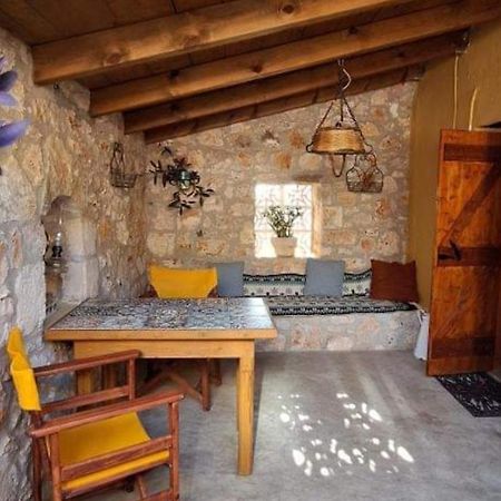 Gasthaus La Casa Di Nonna Koríthion Exterior foto