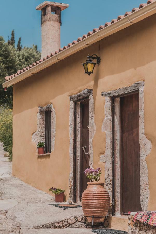 Gasthaus La Casa Di Nonna Koríthion Exterior foto